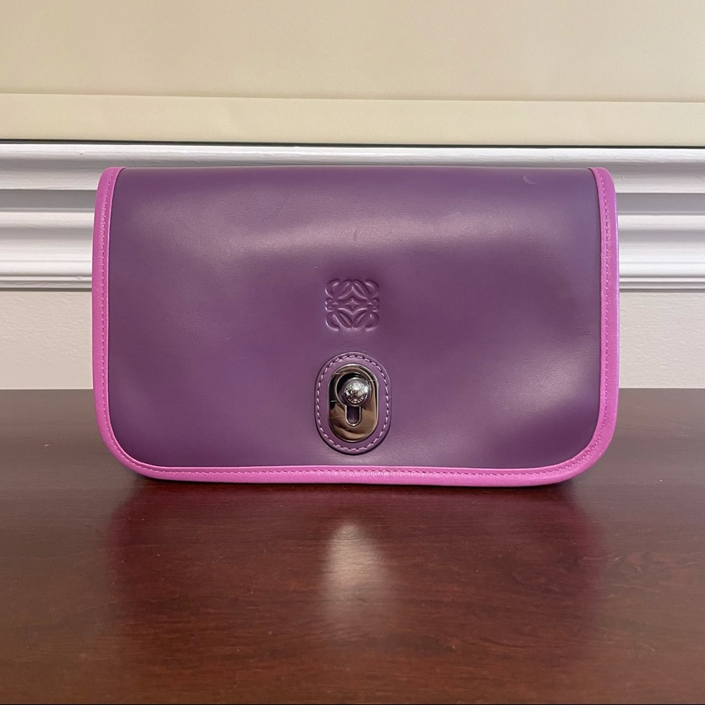 Brand new Loewe Shoulder bag with dust bag